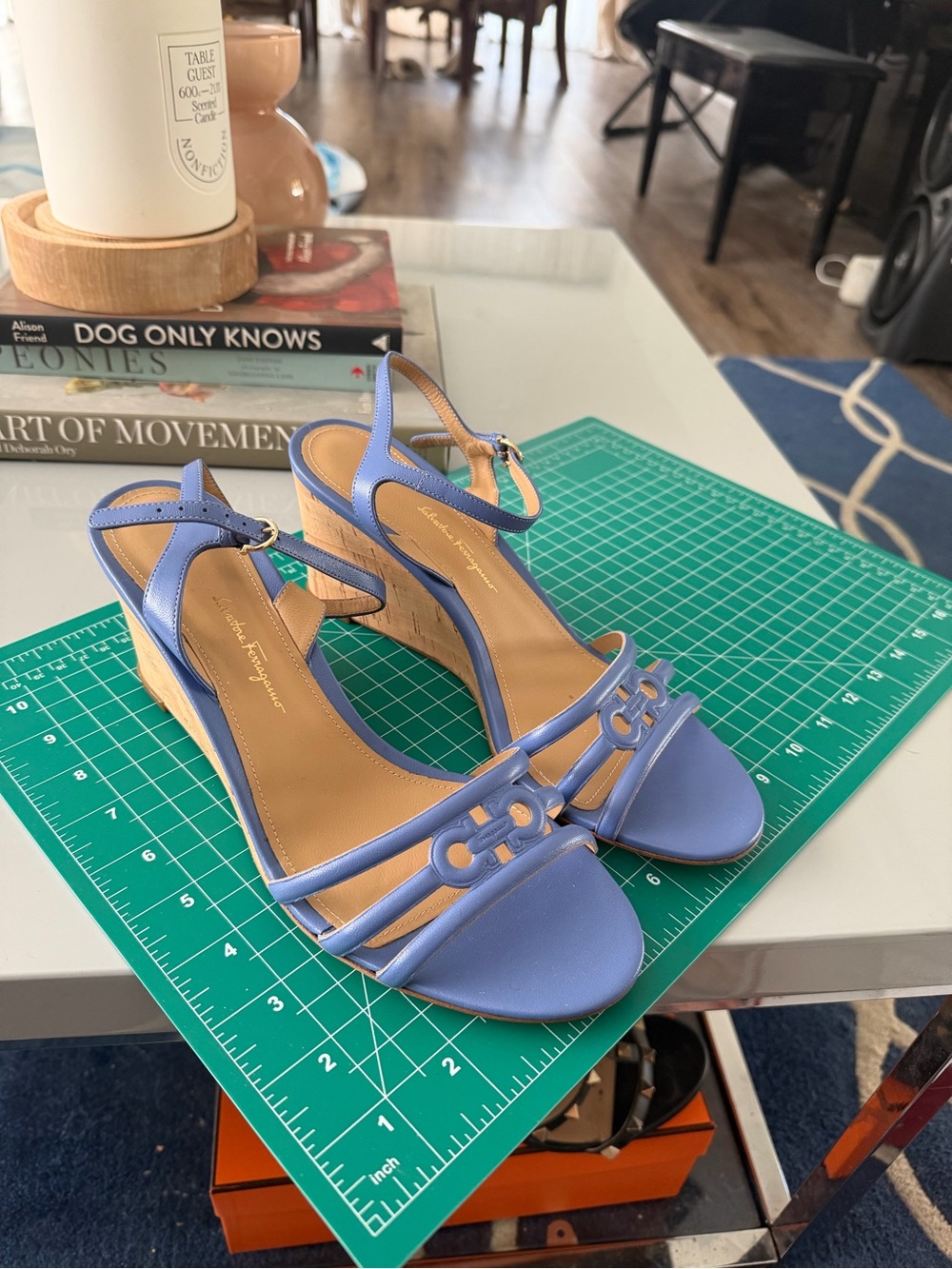 Brand New Salvatore Ferragamo Lavender Blue Leather Gancini-Strap Sandals, Sz9.5 - Picture 2 of 7
